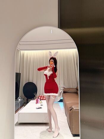 1Arissa_ Larissa
