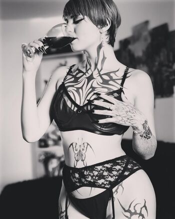 abril__colen