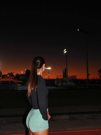 Adrianna Mier