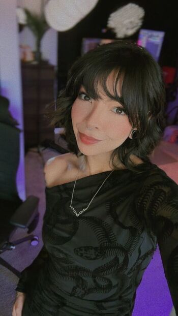 Aileen Senpai
