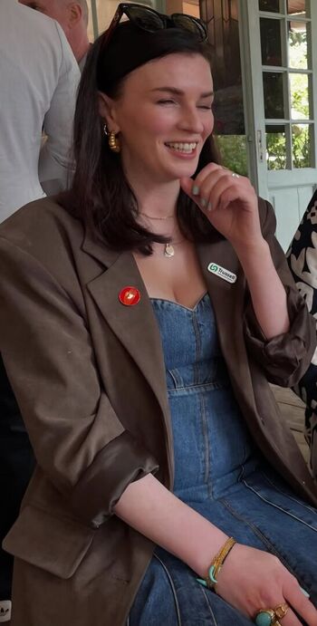 Aisling Bea