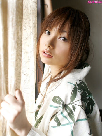 Akane Suzuki