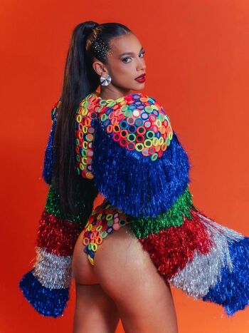 Alane Dias