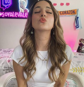 Ale Valencia
