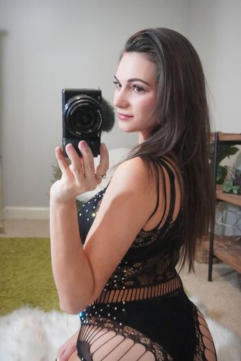 AlexiaRaye