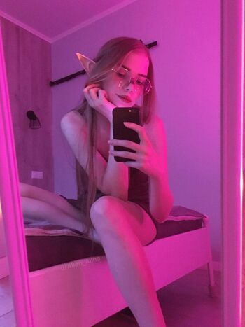 Alien_alina