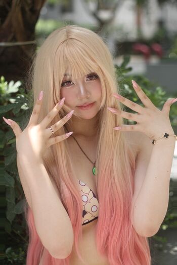 Altariaa_cos
