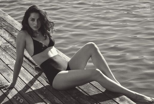Ana De Armas