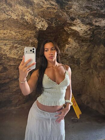 Analis Cruz