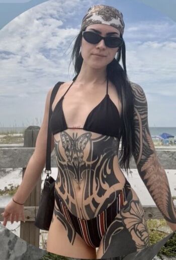 Angela Rhodes