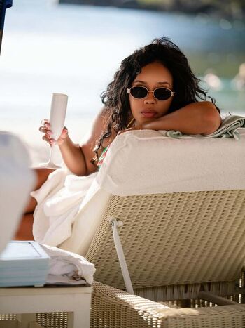 Angela Simmons