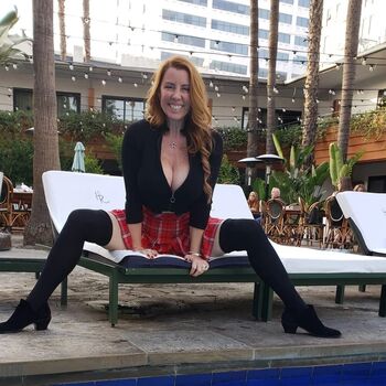 Annette Warburton
