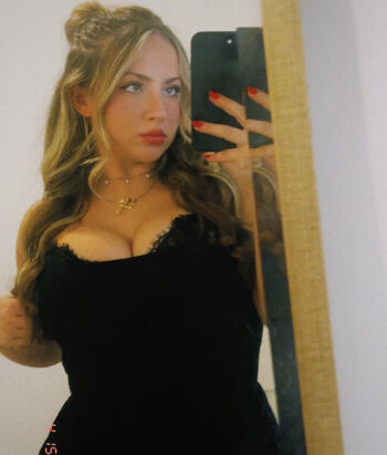 ariannagrajales