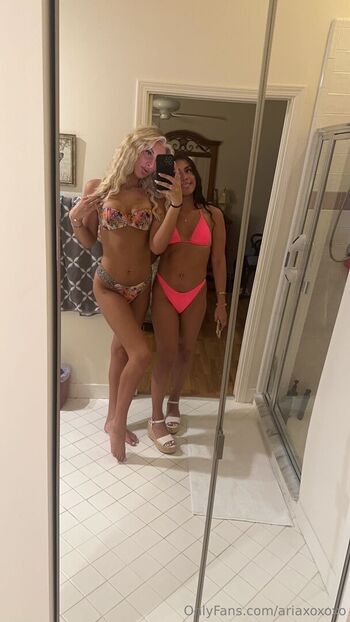 ariaxoxoxo