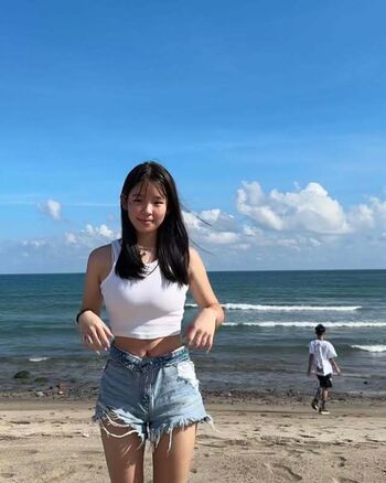 _ashleyhung