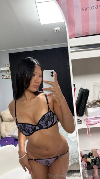asianwifevera