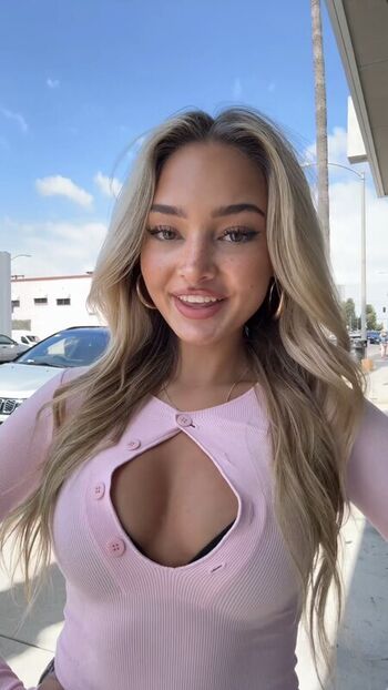 Ava Alfaro