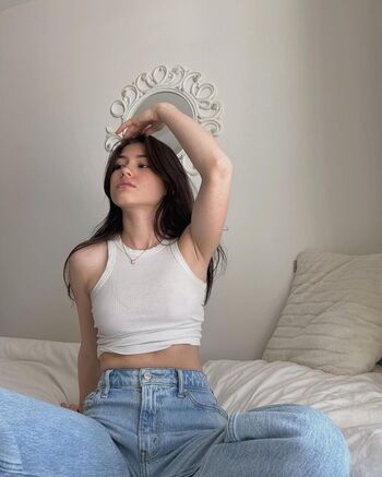 Ava Rose Beaune