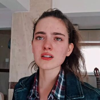 Ava Yaman