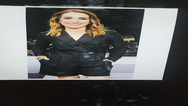 Azucena Uresti