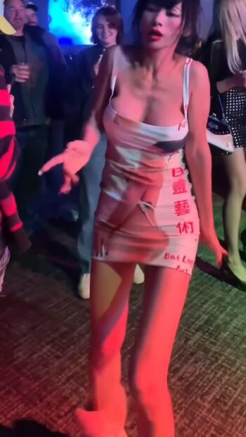 Bai Ling