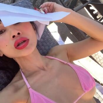 Bai Ling