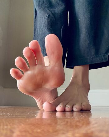 Barearchedbeauty
