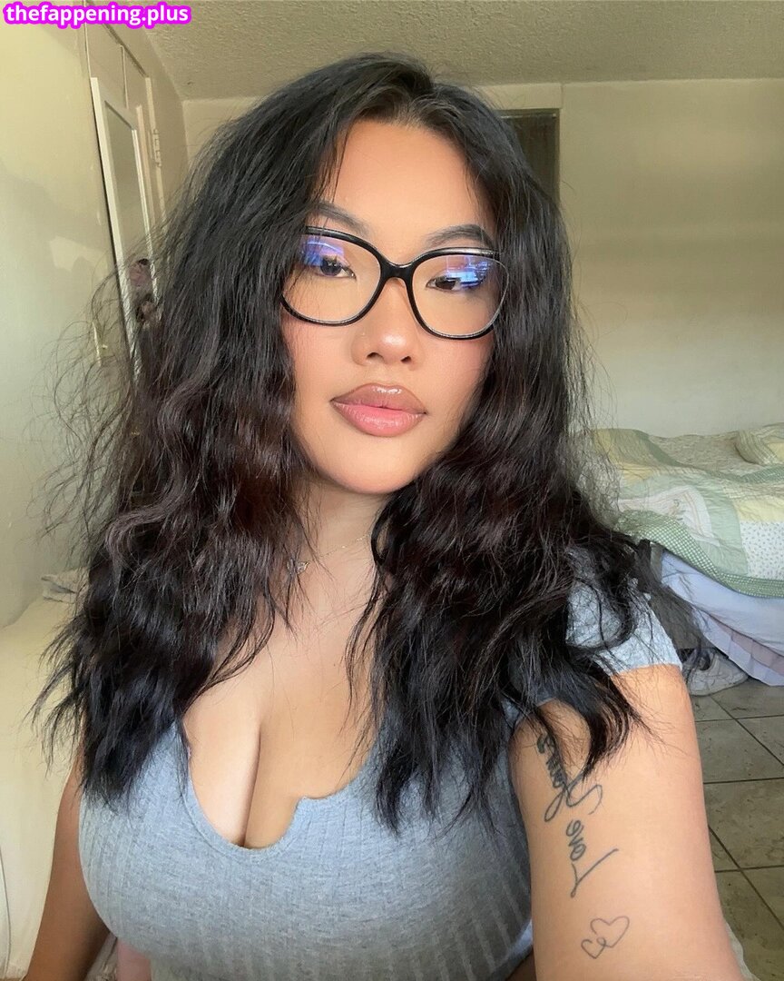 Cece / bbygirlcc / bbygirlcc_ / bbygirlcc__ / cecerosee Fotografie OnlyFans Dezbrăcată #2