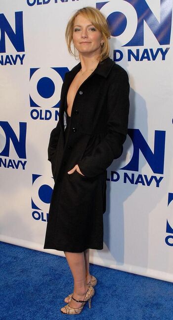 Becki Newton