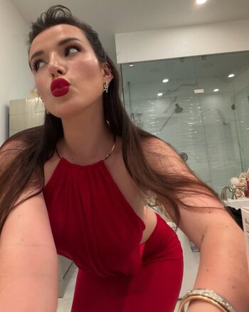 Bella Thorne