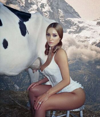 Bianca Censori