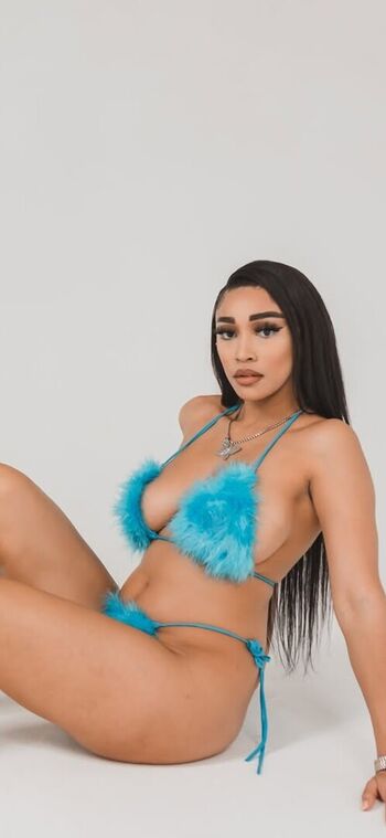 Bigdiamondgirl,