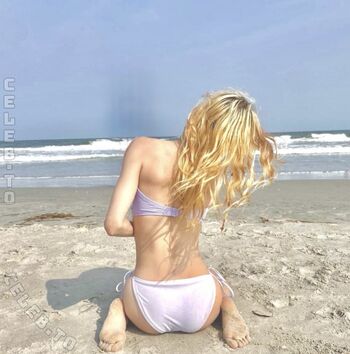 blondeeegirl33