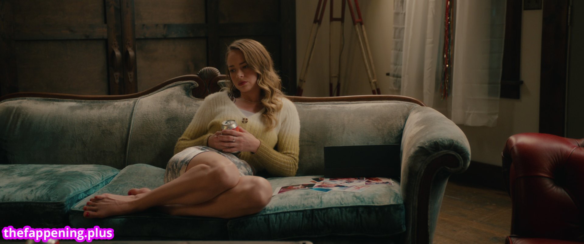 Britt Robertson