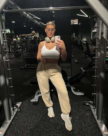 Caitlin Perriam
