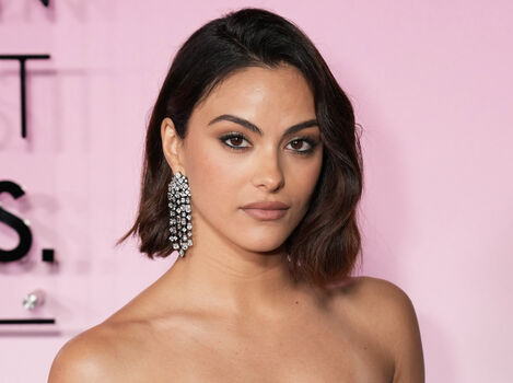 Camila Mendes