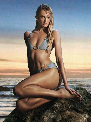 Candice Swanepoel