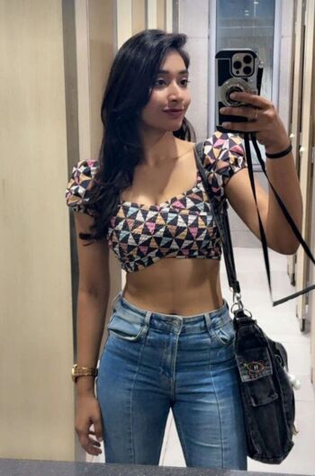 Chandu Charms