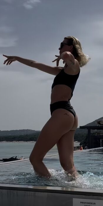 Charlotte Bobb