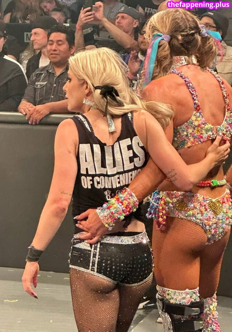 Charlotte Flair