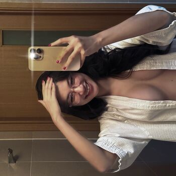 Chea_charany