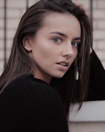 chelciehunt