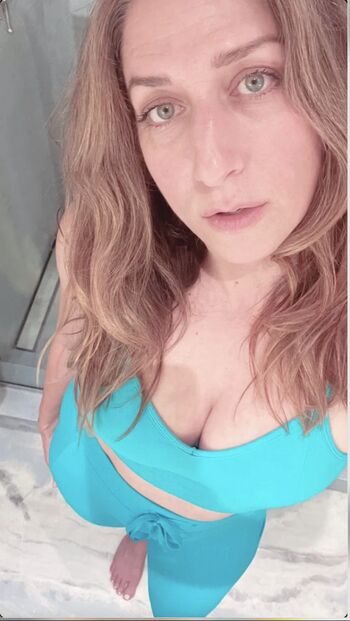 Chelsea Peretti