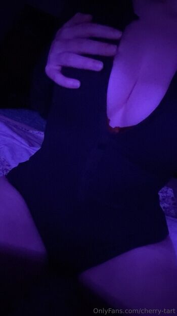 Cherry-tart