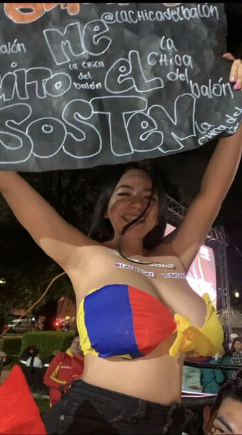 Chica Del Balon