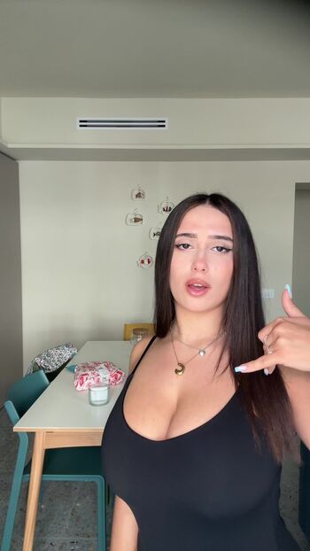 Chloe Carnevaletti