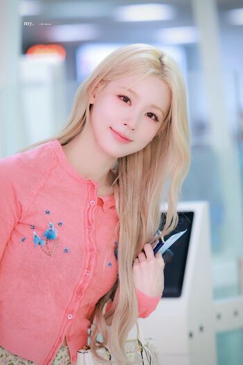 Cho Mi-yeon