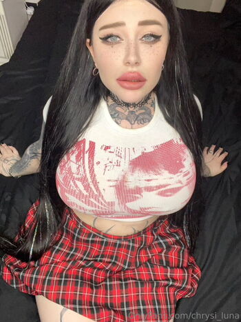 chrysi_luna