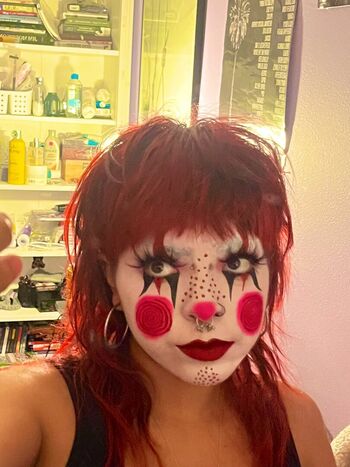 Clown Girls