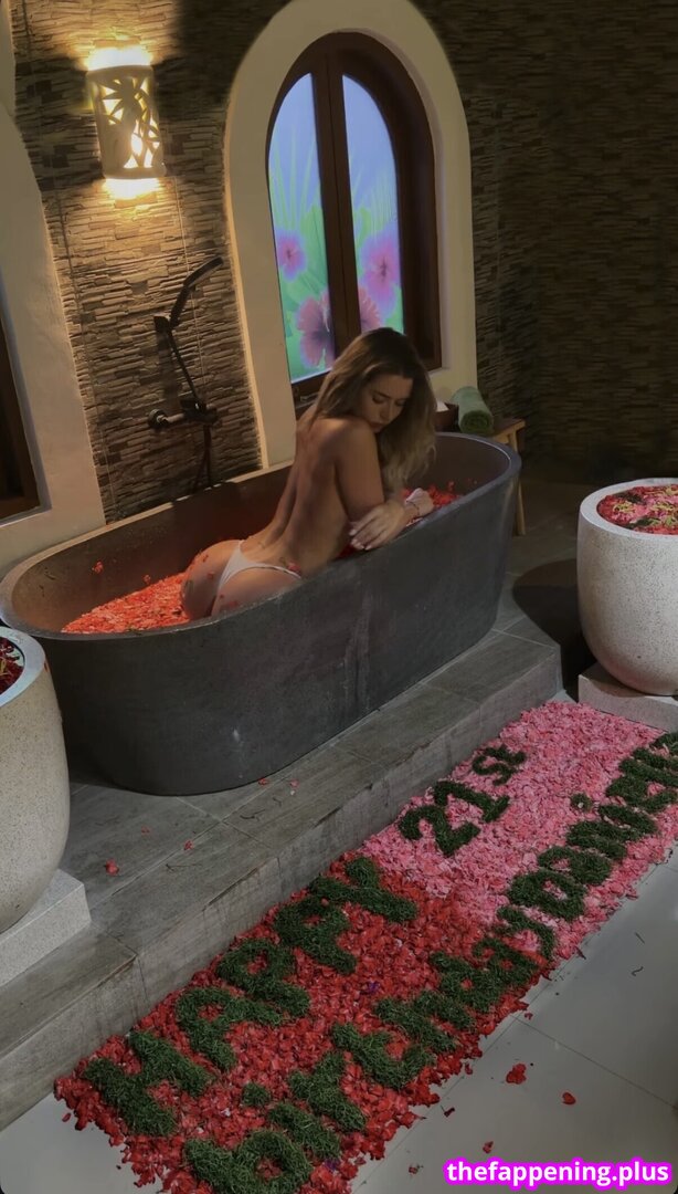 Daniella lapo